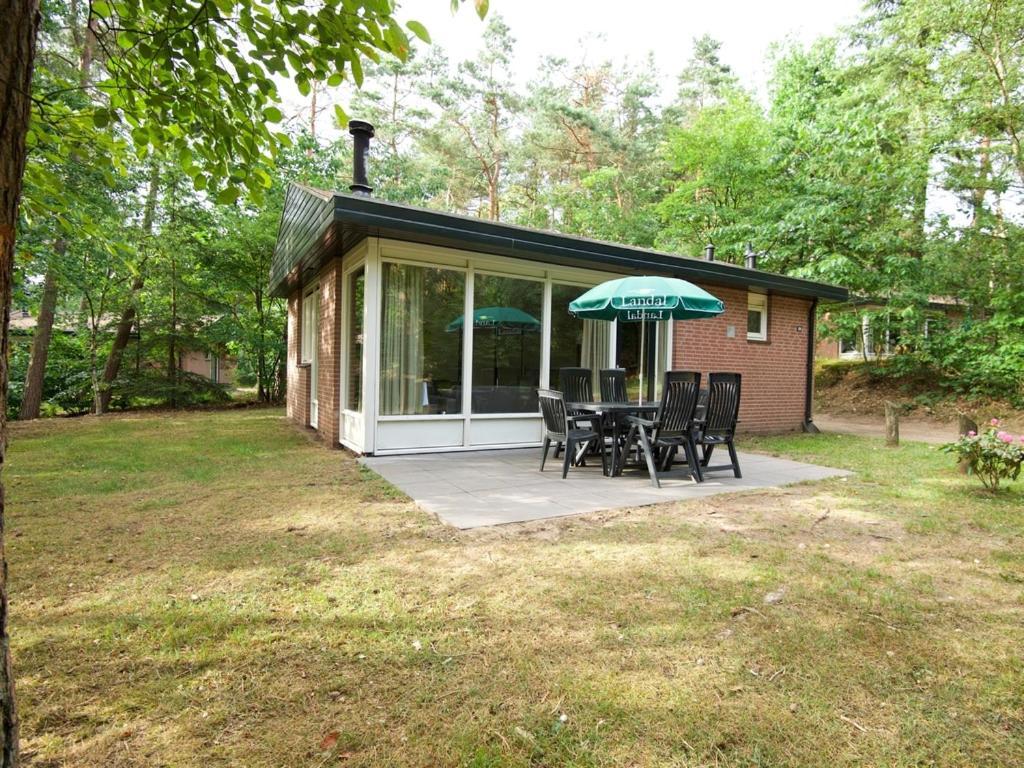 Landal Miggelenberg Hotel Hoenderloo Exterior foto